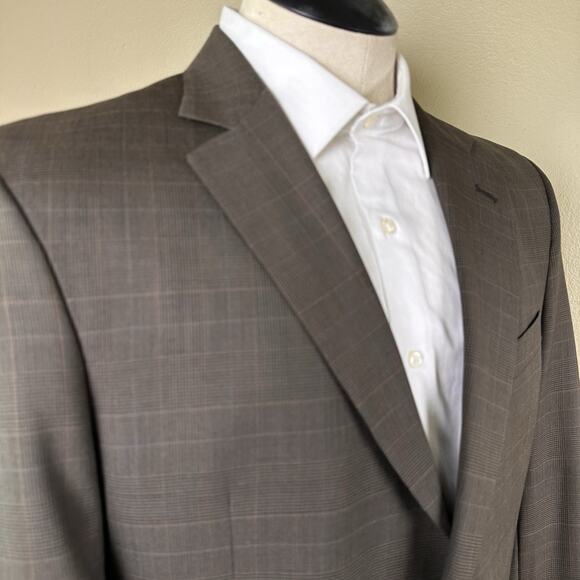 Jos A Banks Sport Coat Blazer Men 40R Wool Brown Plaid Excellent ! - Picture 1 of 15